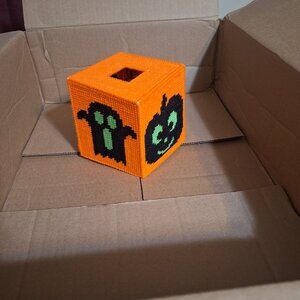 halloween tissue box cover 4 different sides plastic canvas